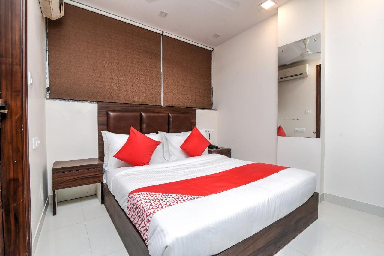 OYO 77158 Hotel Swastik Palace Bhiwandi Exterior foto