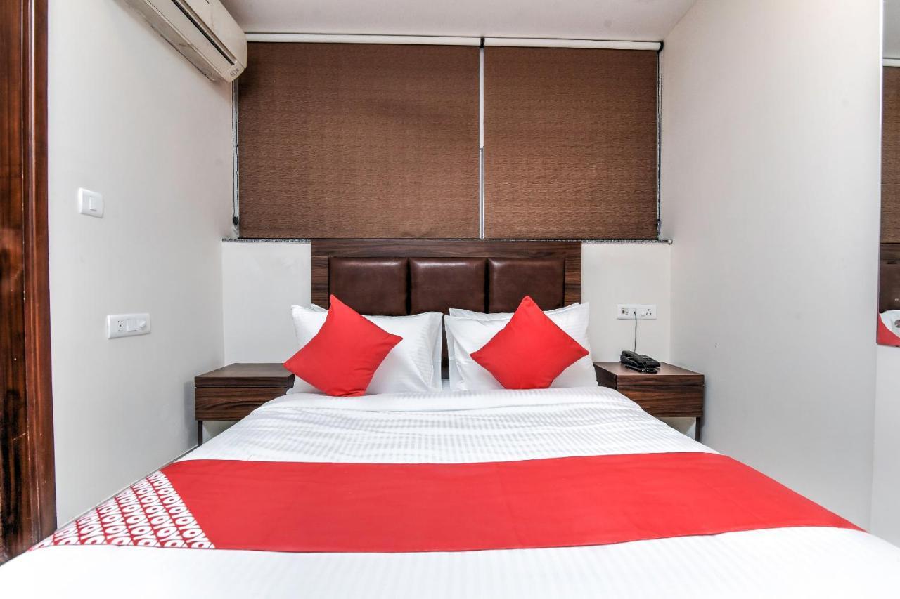 OYO 77158 Hotel Swastik Palace Bhiwandi Exterior foto